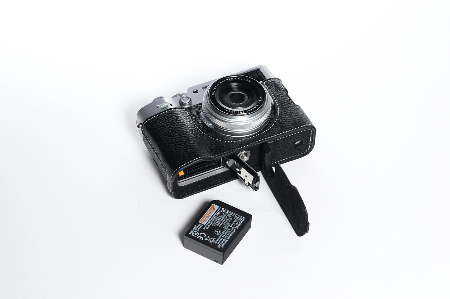 TP ORIG half case for Fujifilm X100VI