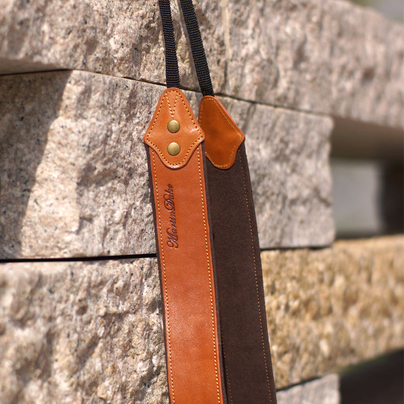 SVEN sandwich leather neck strap