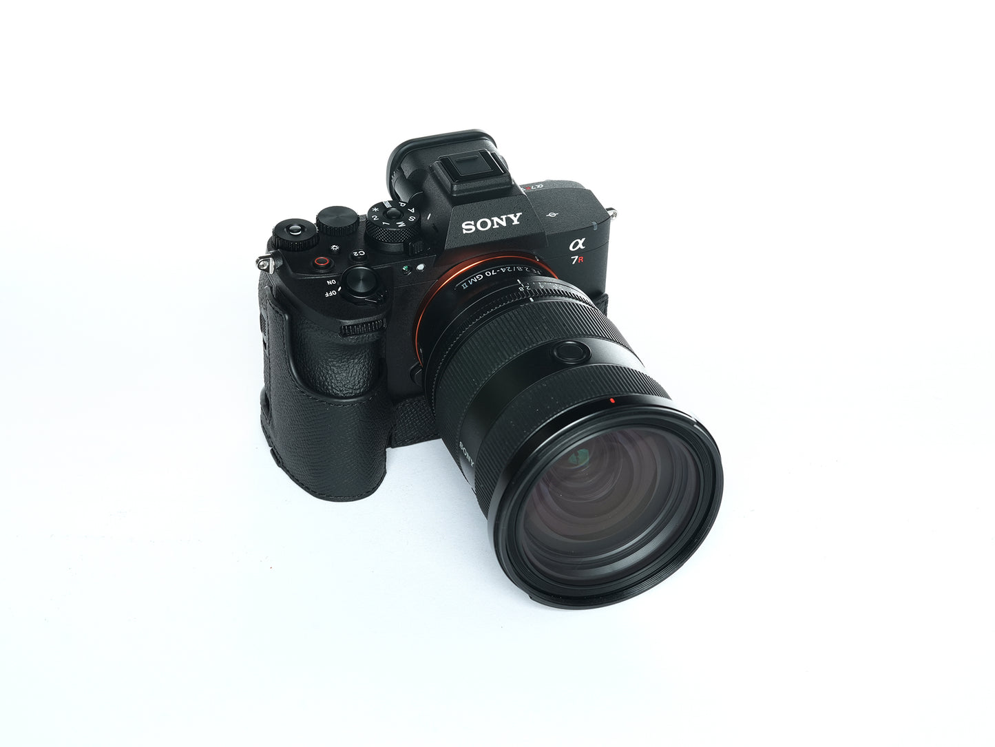 Martinduke epsom leather half case for Sony α7R VI