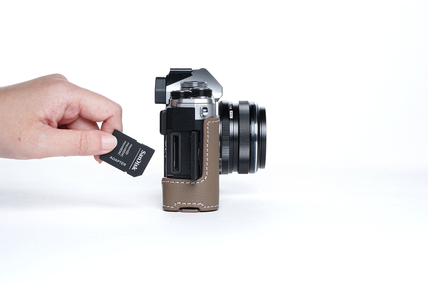 Martinduke epsom leather half case for Olympus om system OM-3