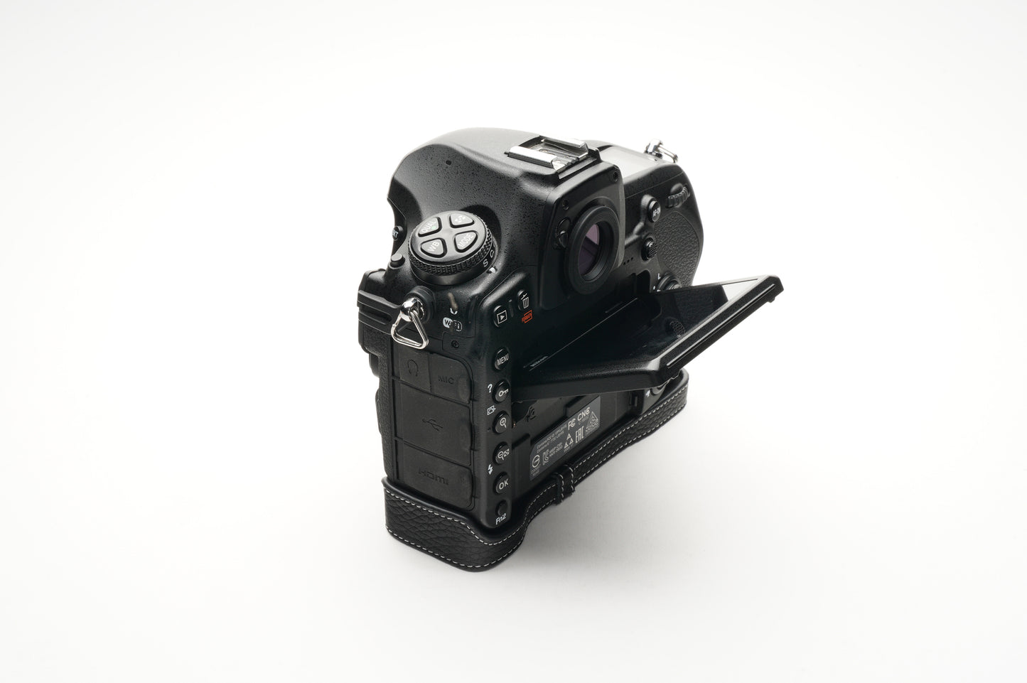 TP ORIG half case for Nikon D850