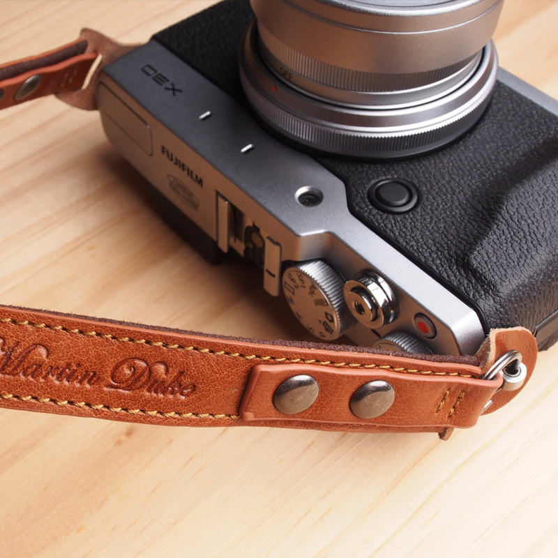 Martinduke SVEN ring leather neck strap