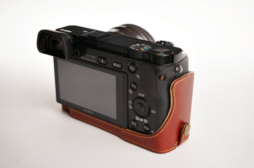 TP ORIG half case for Sony α6000