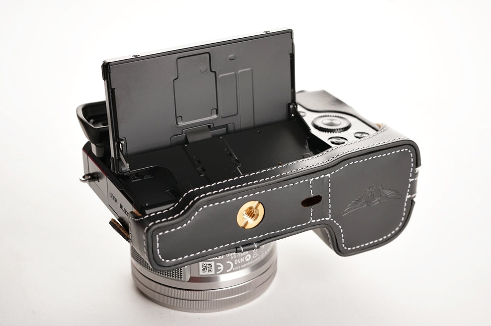 TP ORIG half case for Sony α6000