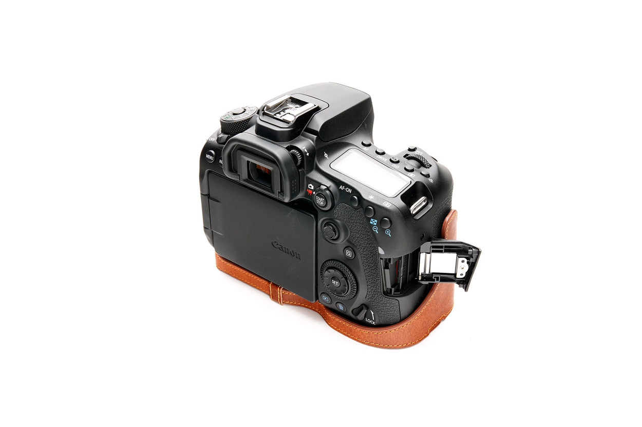 TP ORIG half case for Canon EOS 90D