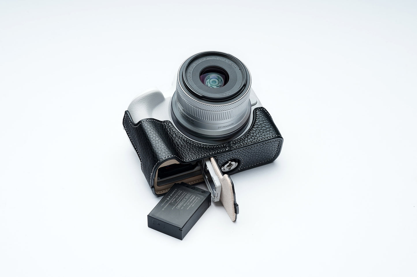 TP ORIG half case for Canon EOS R50