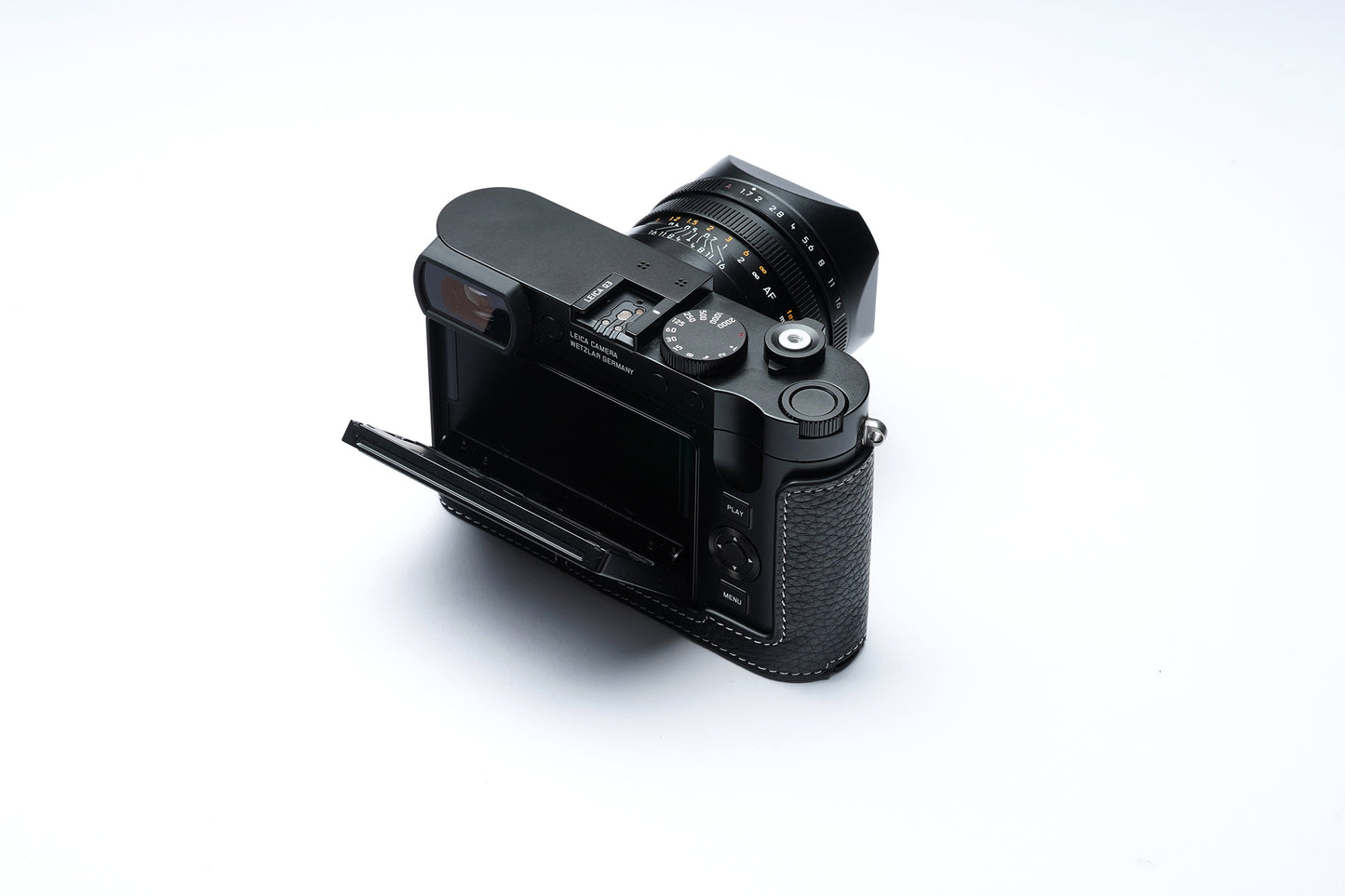 TP ORIG half case for Leica Q3