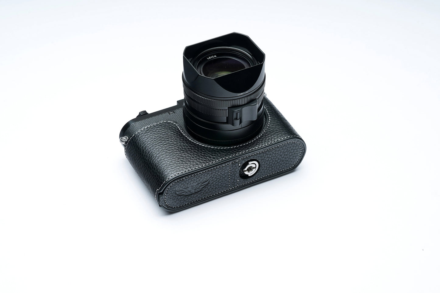 TP ORIG half case for Leica Q3