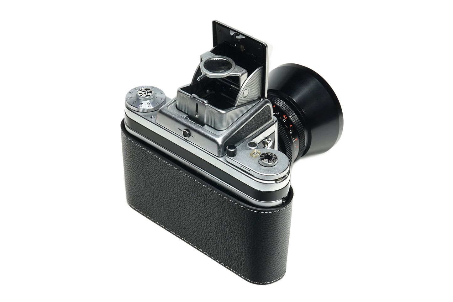 TP ORIG half case for Pentacon Six TL