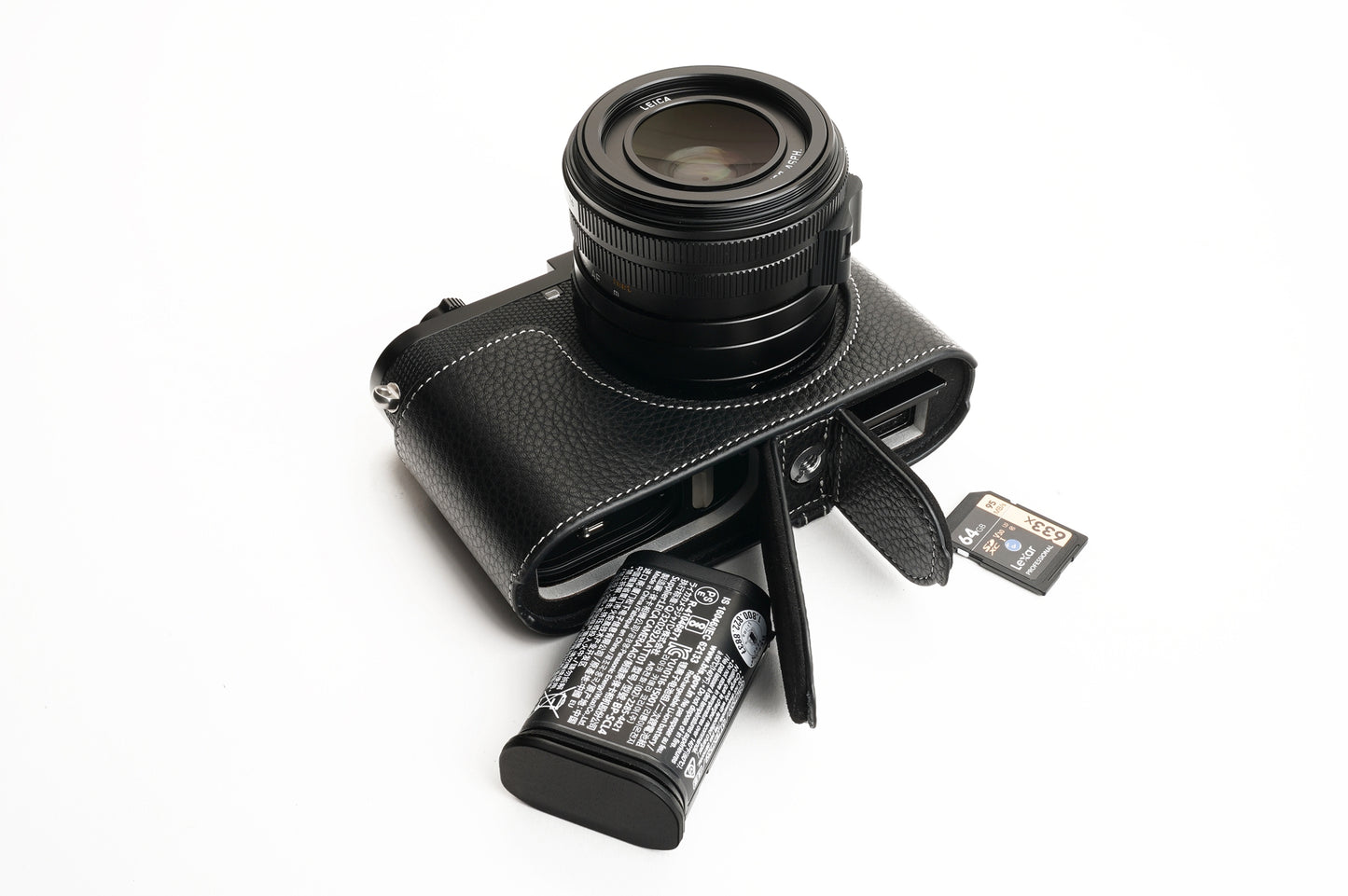 TP ORIG half case for Leica Q2