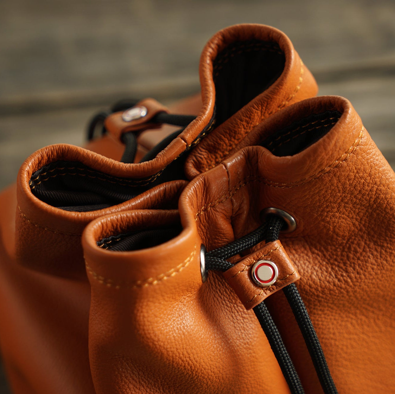 TP ORIG Yak Leather Camera Pouch