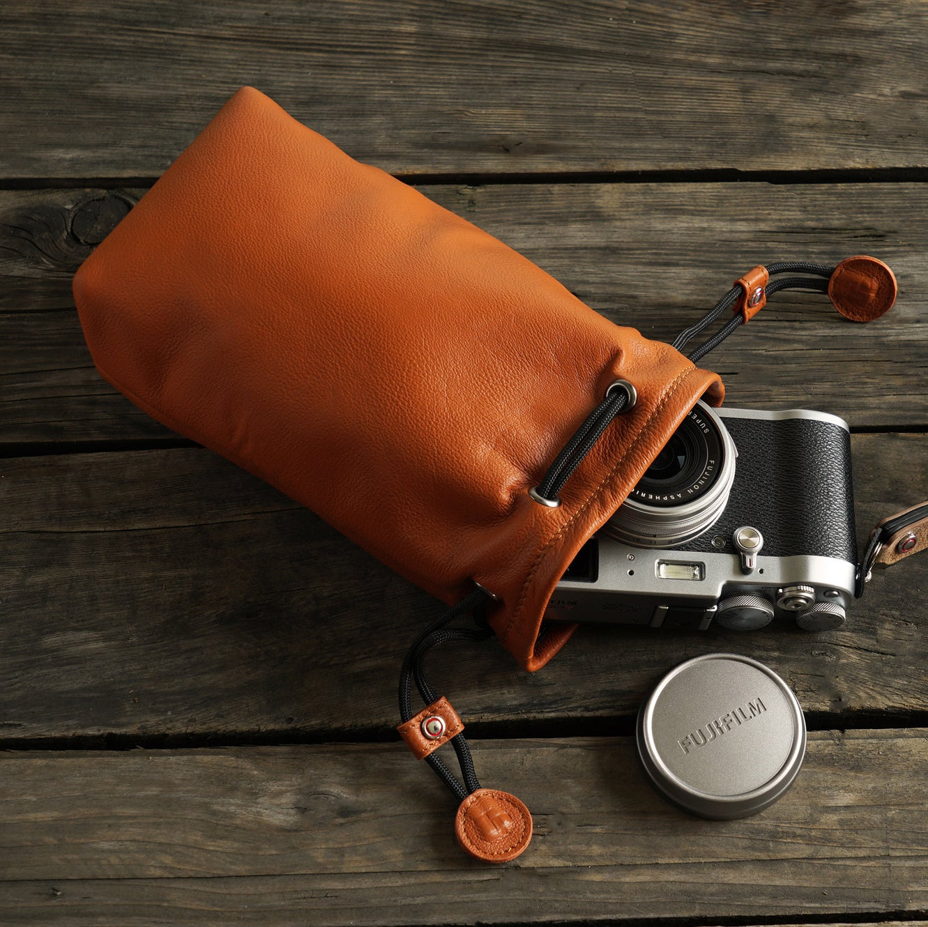 TP ORIG Yak Leather Camera Pouch