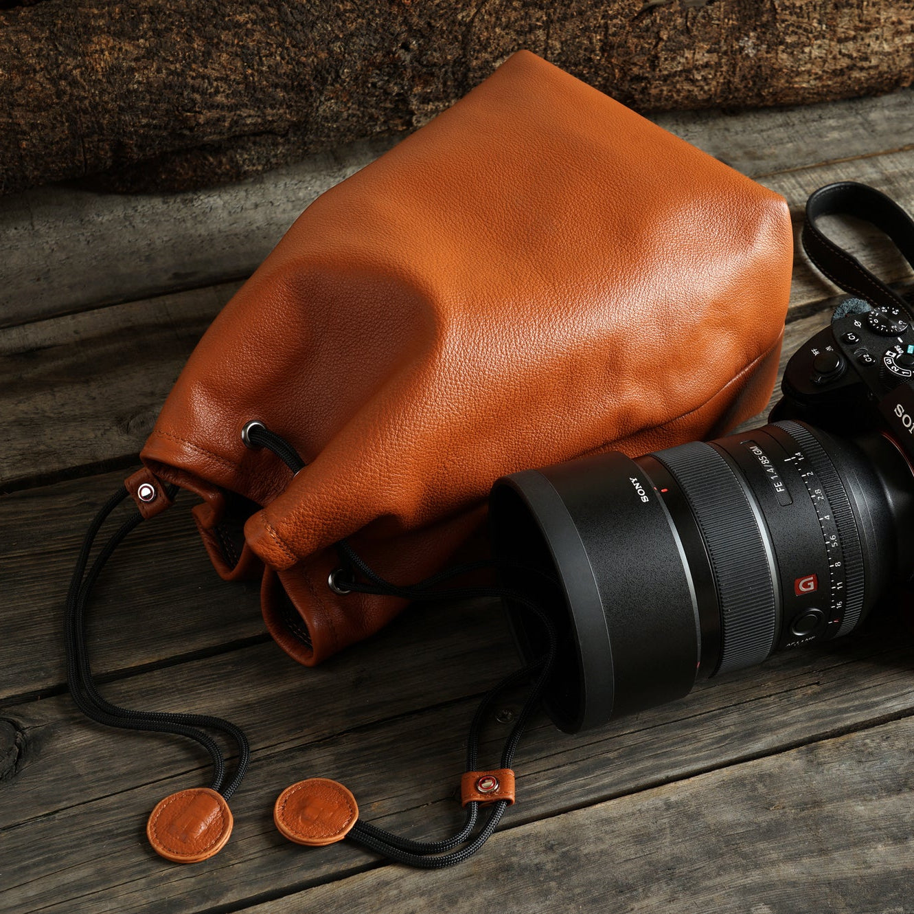 TP ORIG Yak Leather Camera Pouch